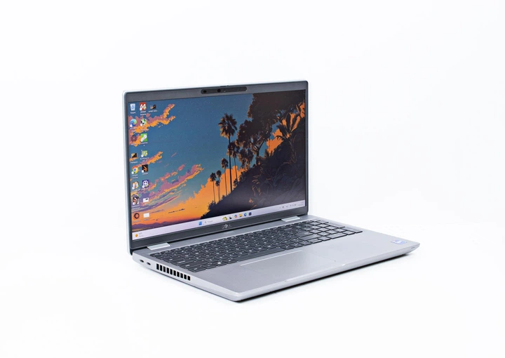 Ноутбук Dell Latitude 5521 Core i7-11850H/ RAM 16 Gb/ SSD 512 Gb