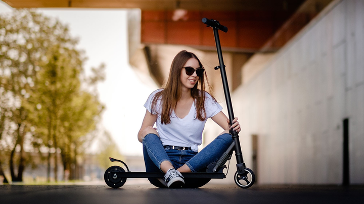 Hulajnoga elektryczna Rebel Fast Wheels Black (5901890115629) - obraz 7