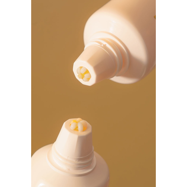 Антивіковий подвійний крем d'Alba White Truffle Double Moisture Cream 60 мл - Фото 3 Антивіковий подвійний крем d'Alba White Truffle Double Moisture Cream 60 мл - зображення 3