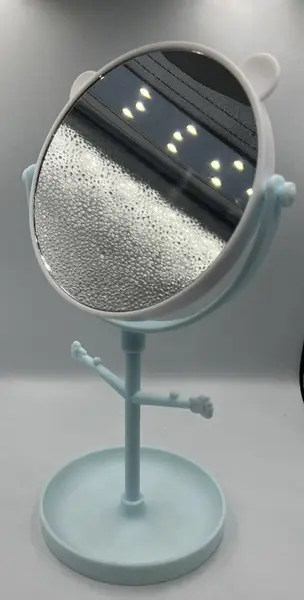 Дзеркало косметичне настільне двостороннє Beauty LUXURY M-023 двостороннє блакитне на довгій ніжці з 3Х збільшенням,14 см - Фото 1 Дзеркало косметичне настільне двостороннє Beauty LUXURY M-023 двостороннє блакитне на довгій ніжці з 3Х збільшенням,14 см - зображення 1