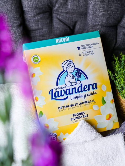 Стиральный порошок Lavandera Universal, 2.4 кг (40 стирок) - изображение 2