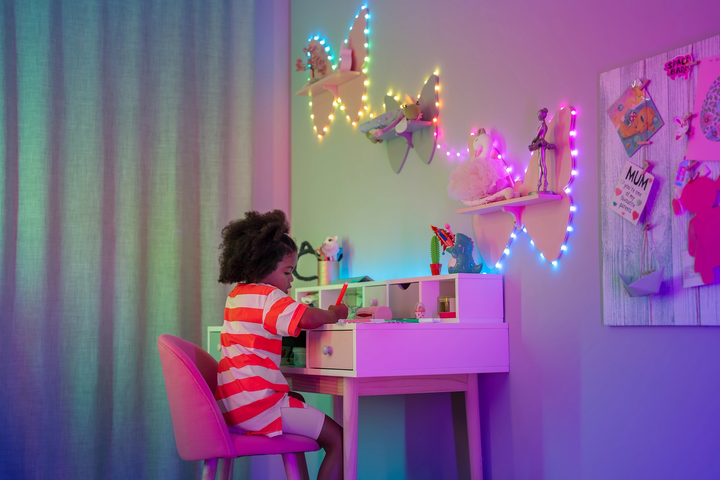 Girlanda LED Smart Twinkly Candies Heart RGB 200 IP20 12 m kabel USB-C Zielony (TWKH200RGB-G) - obraz 7