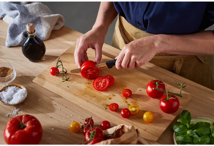 Nóż do pomidorów Fiskars Hard Edge 11 cm (6424002011606) - obraz 3