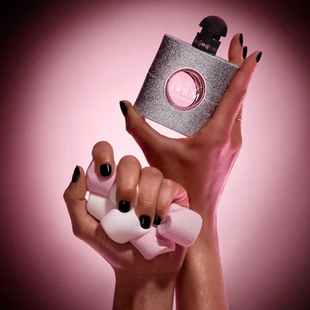 Woda perfumowana damska Yves Saint Laurent Black Opium Glitter 90 ml (3614274185294) - obraz 3