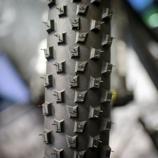 Велосипедная покрышка 29x2.30 Continental Mountain King складная PureGrip ShieldWall черная 845г (150294) - изображение 10