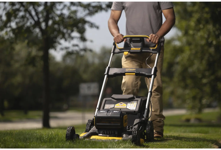 Газонокосарка акумуляторна DeWalt DCMWP134N - зображення 11