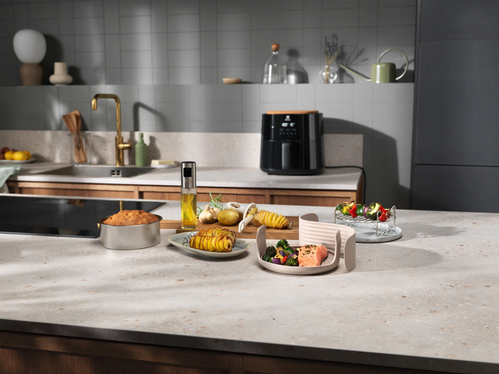 Zestaw do frytkownicy beztłuszczowej Electrolux EAFEK1 - obraz 7