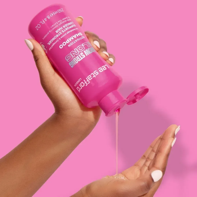 Шампунь-активатор роста волос Lee Stafford Grow Strong & Long Activation Shampoo 250 мл 5060282706460 - Фото 2 Шампунь-активатор роста волос Lee Stafford Grow Strong & Long Activation Shampoo 250 мл 5060282706460 - изображение 2