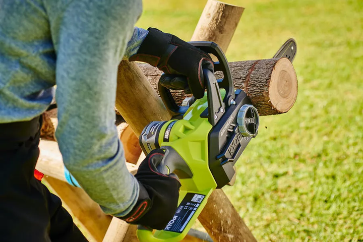 Piła łańcuchowa Ryobi One+ OCS1830 18V 30 cm (bez akumulatora i ładowarki) (5133002829) - obraz 9