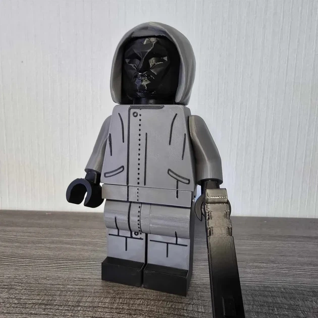 Колекційна друкована фігурка Ведучий (Front Man) "Гра в кальмара" LEGO. Aivory - Фото 7 Колекційна друкована фігурка Ведучий (Front Man) "Гра в кальмара" LEGO. Aivory - изображение 7