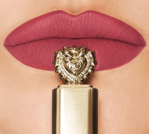 Рідка губна помада Dolce & Gabbana Devotion Liquid Lipstick Mousse 200 Gratitude 5ml - Фото 2 Рідка губна помада Dolce & Gabbana Devotion Liquid Lipstick Mousse 200 Gratitude 5ml - зображення 2