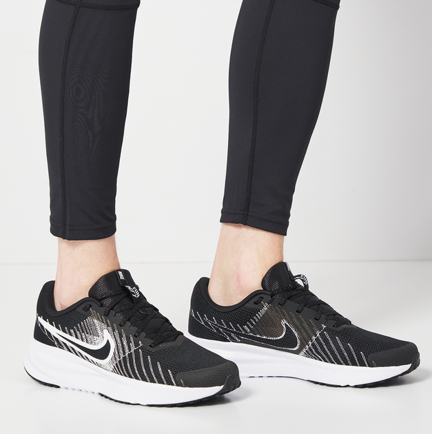 Чоловічі кросівки для бігу Nike Run Defy HM9594-004 44.5 (10.5US) 28.5 см Чорні (197861841016) - зображення 2