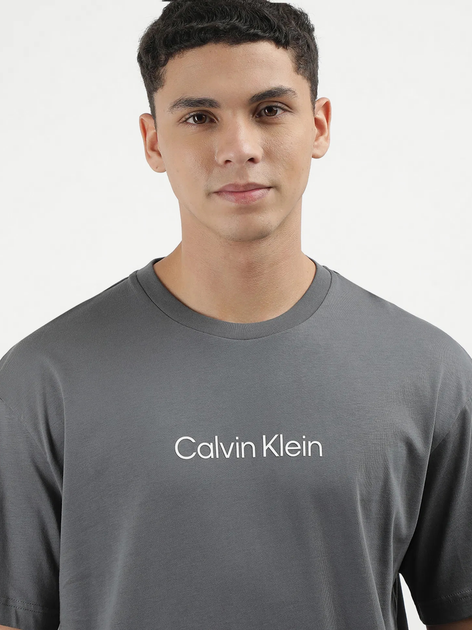 Футболка бавовняна чоловіча Calvin Klein K10K111346-PCX S Сіра (8720109917222) - зображення 5