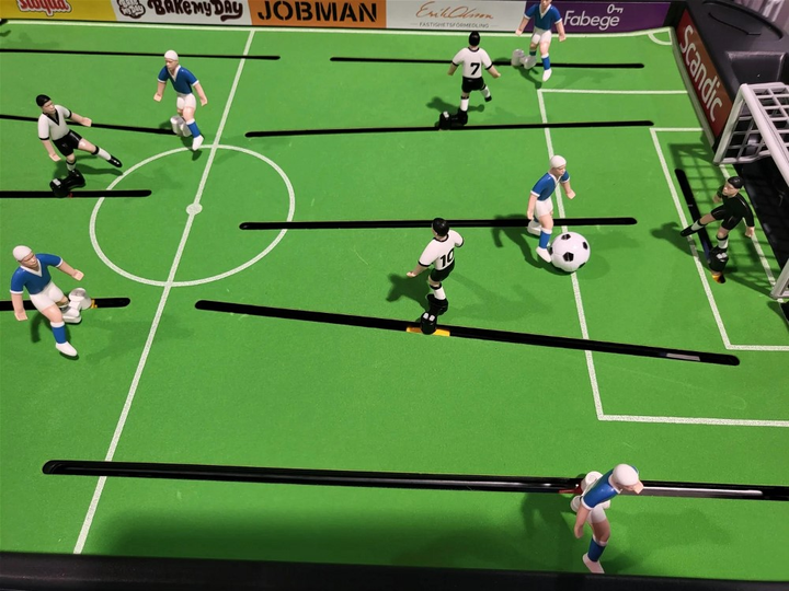 Настільний футбол Stiga Game World Champs (71-1383-21) (7318681383217) - зображення 4