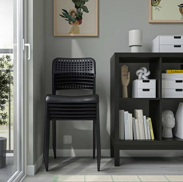 Стілець для кухні Ikea Sandsberg 39 x 47 x 77 см Чорний (306.054.23) - зображення 4