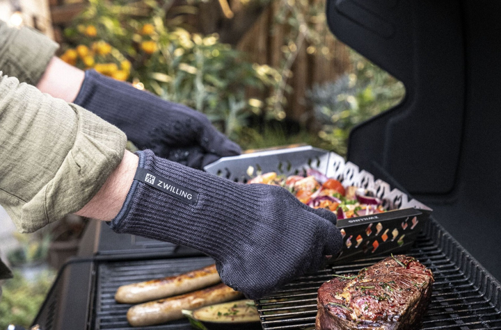 Rękawice żaroodporne Zwilling J.A. Henckels Bbq+ 2 szt (4009839666025) - obraz 5
