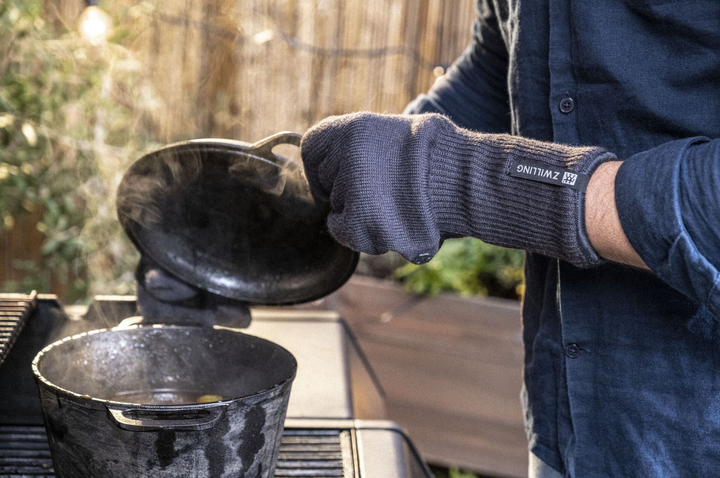 Rękawice żaroodporne Zwilling J.A. Henckels Bbq+ 2 szt (4009839666025) - obraz 6