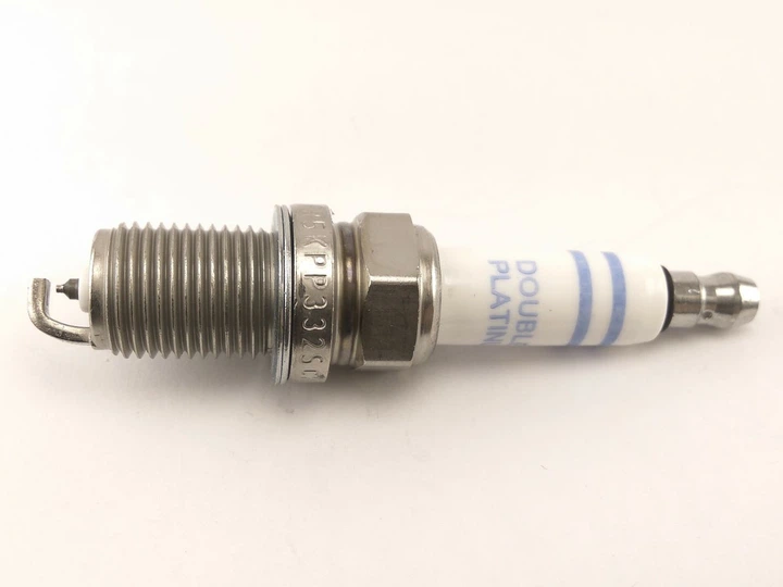 user_476c693b様 Cвеча зажигания Bosch FR5KPP332S (0242245576) – фото, отзывы