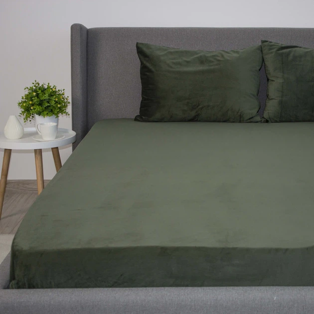 Простирадло ТЕП "VELOUR" з резинкою темно-зелений, 160x200 - Фото 1 Простирадло ТЕП "VELOUR" з резинкою темно-зелений, 160x200 - зображення 1