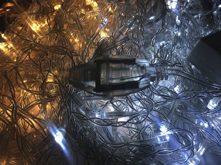Гирлянда штора водопад 240 LED 3х2м теплий білий колір - Фото 7 Гирлянда штора водопад 240 LED 3х2м теплий білий колір - зображення 7