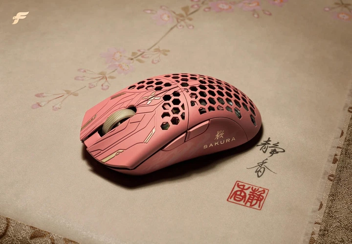 Игровая мышь Finalmouse ULX Sakura Medium – фото, отзывы