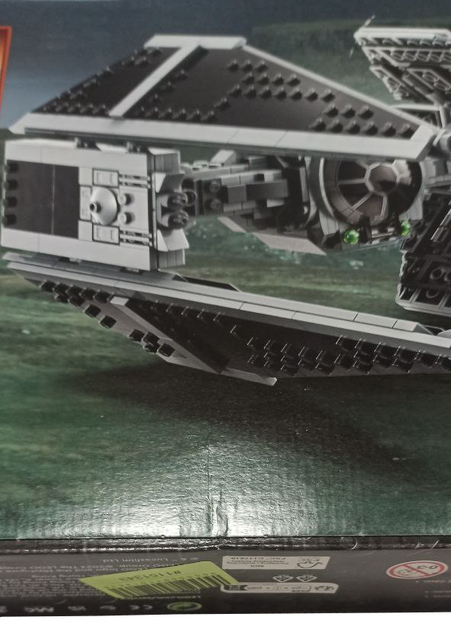 Конструктор LEGO Star Wars Мандалорський винищувач проти Перехоплювача TIE 957 деталей (75348) (955555911513438) - Уцінка - зображення 2