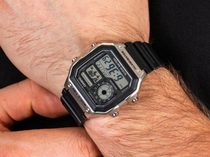 Мужские часы CASIO AE-1200WH-1CVEF - изображение 5