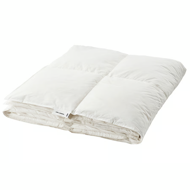 Одеяло 150x200 см, зима FJALLARNIKA IKEA 204.590.35 - Фото 1 Одеяло 150x200 см, зима FJALLARNIKA IKEA 204.590.35 - изображение 1