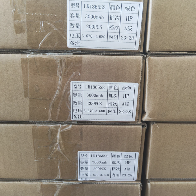 Аккумулятор Lishen 2900mAh Li-Ion 18650 3C - Фото 3 Аккумулятор Lishen 2900mAh Li-Ion 18650 3C - изображение 3