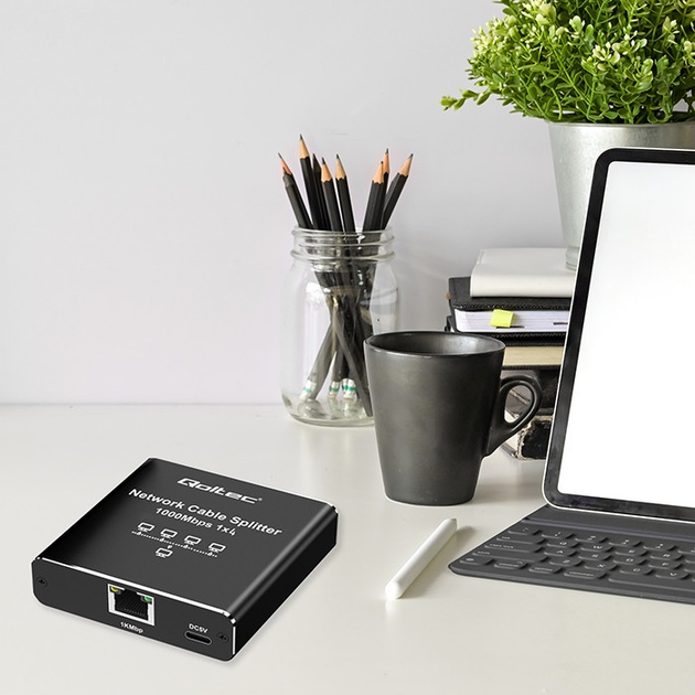 Rozdzielacz sieciowy Qoltec Ethernet mini SWITCH 1 x 4 RJ45 1000Mb/s USB-C (5901878522937) - obraz 7
