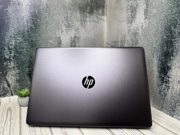 Ноутбук рабочая станция HP ZBook studio 15 G3|i7-6700HQ|16 GB RAM|SSD 256 GB|NVIDIA Quadro M1000M 4 GB | 15.6" Full HD (1920×1080) IPS | мощный | подсветка клавиатуры + гравировка в подарок - Б/У - изображение 7