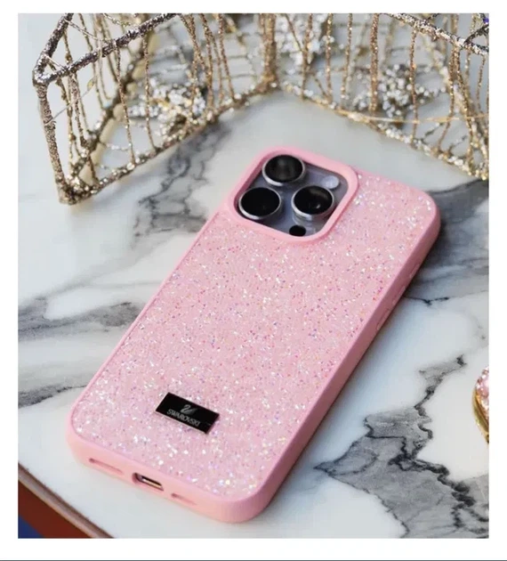 Чехол Swarovski Case для iPhone 17 противоударный защитный аксессуар в цвете Desert Gold - Фото 5 Чехол Swarovski Case для iPhone 17 противоударный защитный аксессуар в цвете Desert Gold - изображение 5