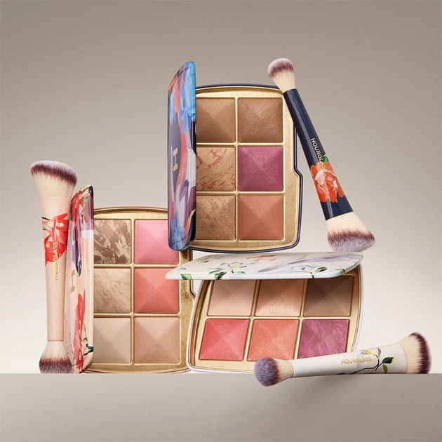 Палетка для лица Hourglass Deer Ambient™ Lighting Edit Unlocked