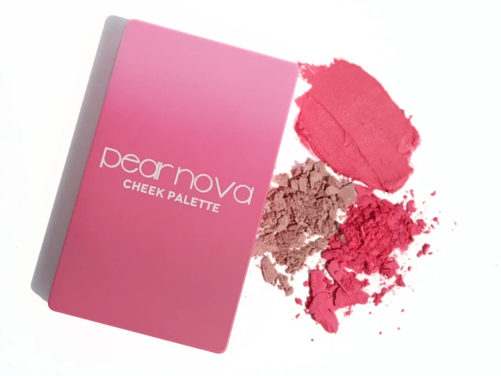 Палетка румяна и хайлайтер для лица, губ, век Pear Nova Cheek Palette Pink 12 г - изображение 3