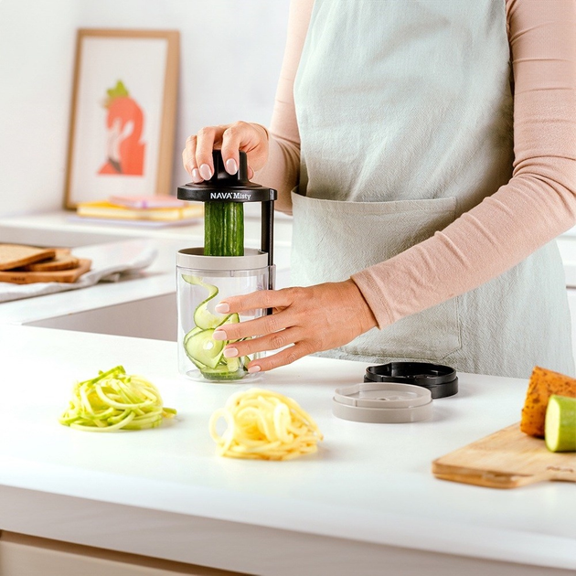 Szatkownica Nava Misty do warzyw i owoców z pojemnikiem spiralna 3 w 1 20 cm (5205746907025) - obraz 5