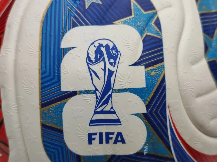 М'яч футбольний Adidas Trionda OMB World Cup 26 JD8021 (розмір 5) FIFA QUALITY PRO - зображення 10