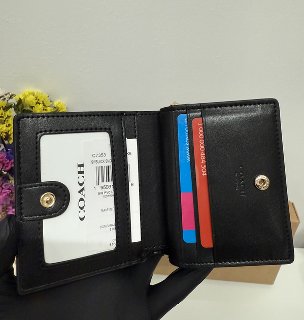 Гаманець Coach Snap Wallet In Signature Canvas чорний натуральна шкіра + подарункове пакування - изображение 2