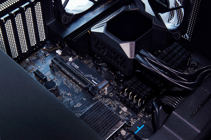 Kingston SSD KC3000 1TB M.2 2280 NVMe PCIe Gen 4.0 x4 3D TLC NAND (SKC3000S/1024G) (955555903034062) - Уцінка - зображення 5