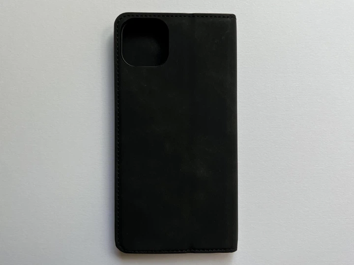 Защитный чехол-книжка K'try для Apple iPhone 14 Plus черный, из матовой искусственной кожи со слотами для карт - Фото 2 Защитный чехол-книжка K'try для Apple iPhone 14 Plus черный, из матовой искусственной кожи со слотами для карт - изображение 2