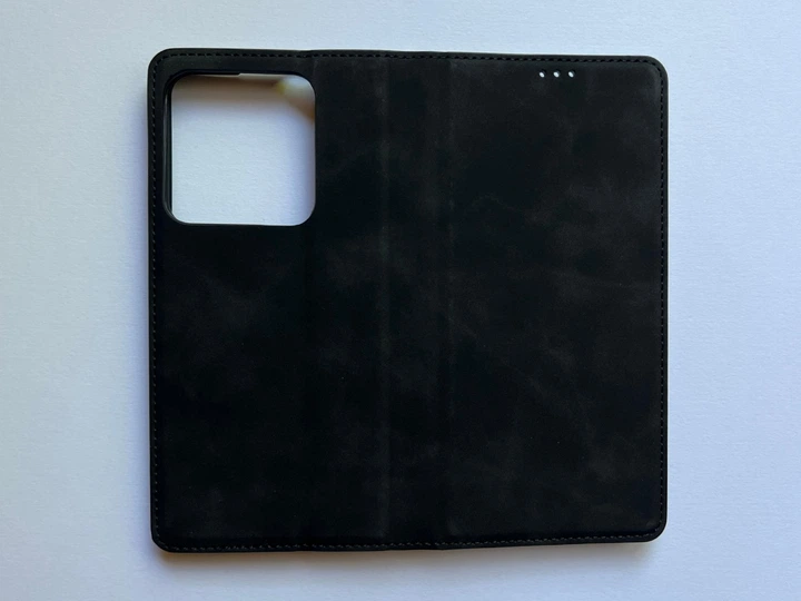 Защитный чехол-книжка K'try для Xiaomi 14 Pro черный, из матовой искусственной кожи со слотами для карт - Фото 3 Защитный чехол-книжка K'try для Xiaomi 14 Pro черный, из матовой искусственной кожи со слотами для карт - изображение 3