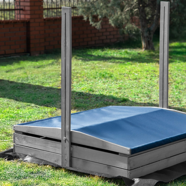 Дерев’яна пісочниця Springos з дахом, функцією закриття, лавками та полотном 120 x 120 см Сіра (5907719499369) - зображення 14