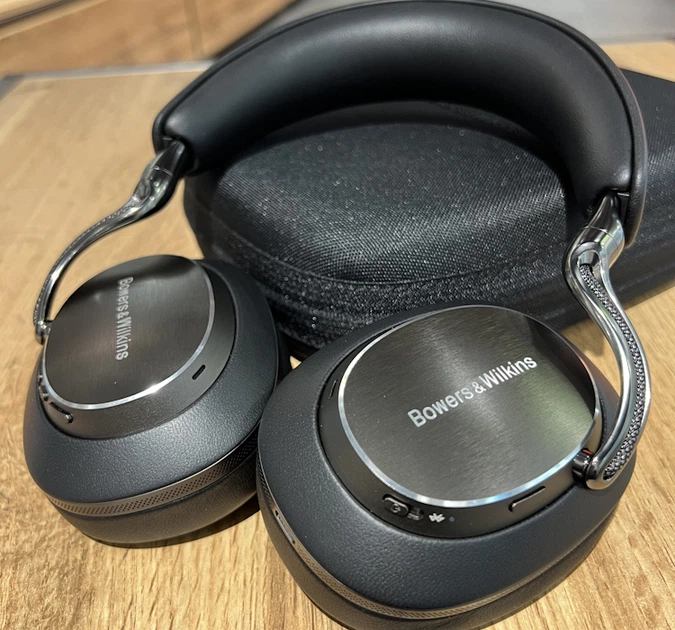 【レシートあり】Bowers & Wilkins Px8 S2 純正パッド付き Bowers & Wilkins Px8 S2/OB [オニキス・ブラック] 価格比較 - 価格.com