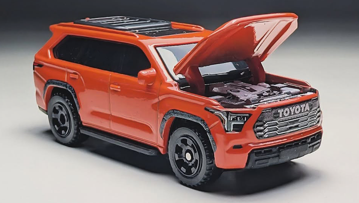 Тематична Машинка Matchbox 2024 Toyota Sequoia TRD PRO Moving