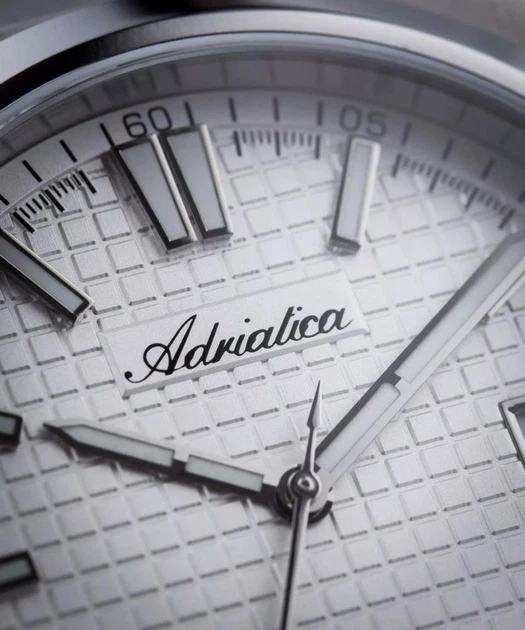 Мужские часы Adriatica A8326.5113Q - изображение 2