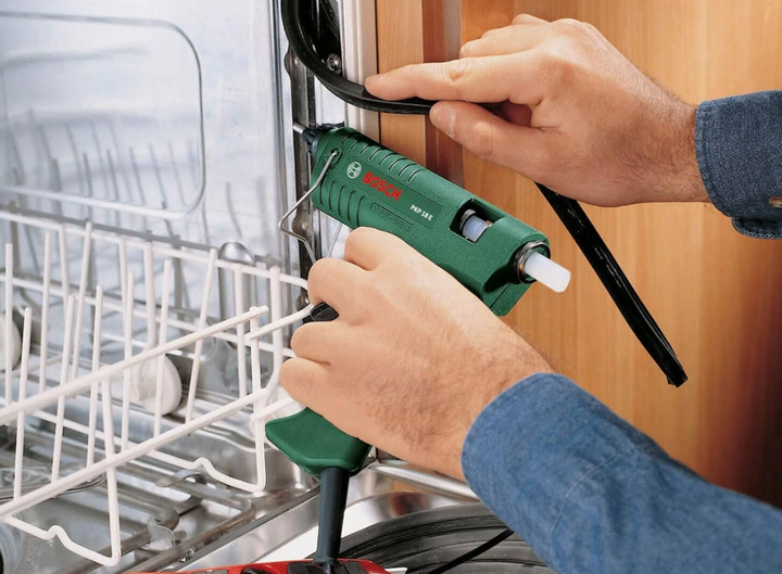 Клейовий пістолет Bosch PKP 18 E з клейовими картриджами (3165140078481) - зображення 4