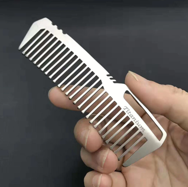 Титановая расческа Titanium карманная мужская для бороды, усов, волос W6 - Фото 1 Титановая расческа Titanium карманная мужская для бороды, усов, волос W6 - изображение 1