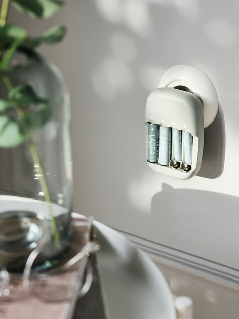 Аккумуляторные батарейки IKEA LADDA 4 шт AA (HR6) 1900 mAh 1.2V Ni-MH многоразовые аккумуляторы набор ИКЕА ЛАДДА 005.098.14 - изображение 7