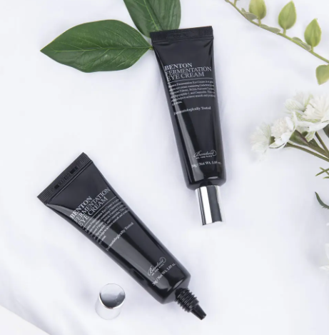 Ферментований крем для шкіри навколо очей Benton Fermentation Eye Cream, 30 мл - Фото 3 Ферментований крем для шкіри навколо очей Benton Fermentation Eye Cream, 30 мл - изображение 3