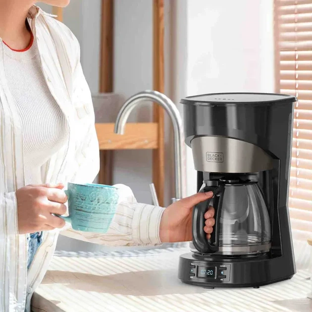 Кофеварка капельная Black+Decker BXCO1002E - Фото 5 Кофеварка капельная Black+Decker BXCO1002E - изображение 5