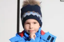 Тепла дитяча шапка з хутряним бубоном для хлопчика NIKOLA орнамент ромб Польща подвійна на флісі, темно-синя 52/54 (2948130183614) - зображення 3
